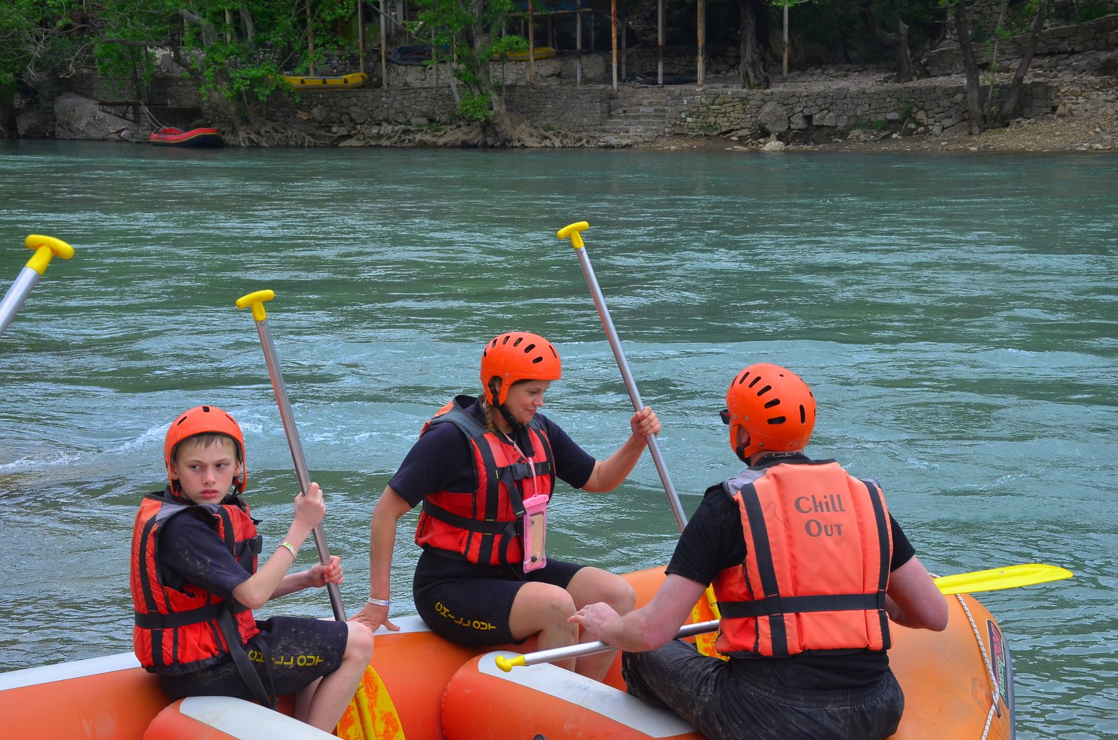 12 Km Rafting Turu